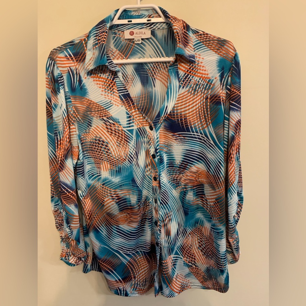 Aldila Vintage looking Blouse